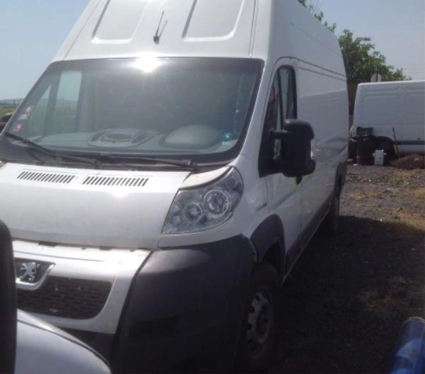 Peugeot Boxer 2.2HDI снимка 2