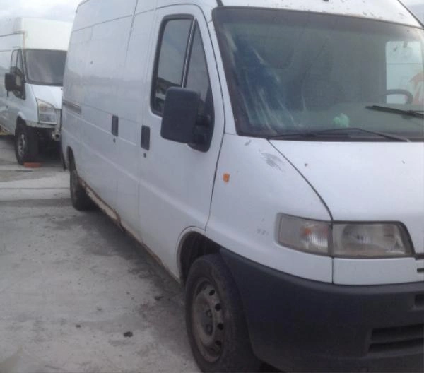 Peugeot Boxer 2.5D снимка 3