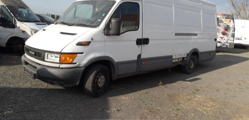 Iveco 35c15 2.3tdi снимка 7