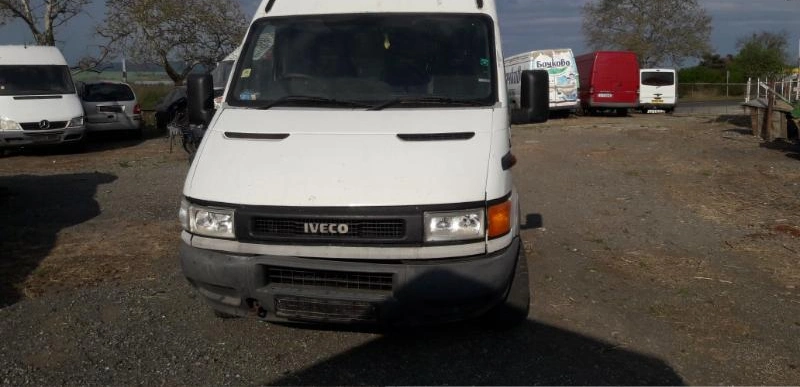 Iveco 35c15 2.3tdi снимка 6