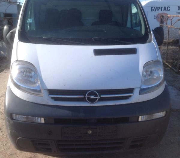 Opel Vivaro 2.5DTI
