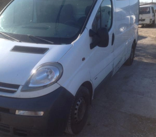 Opel Vivaro 2.5DTI снимка 3