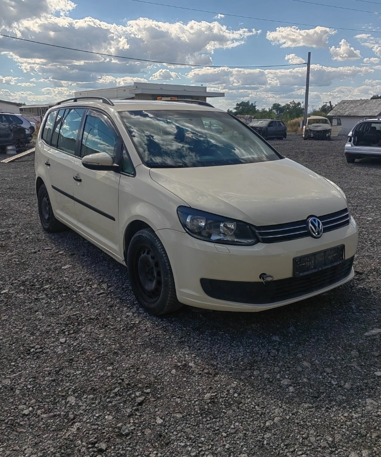 VW Touran 1.4 TSI DSG снимка 2