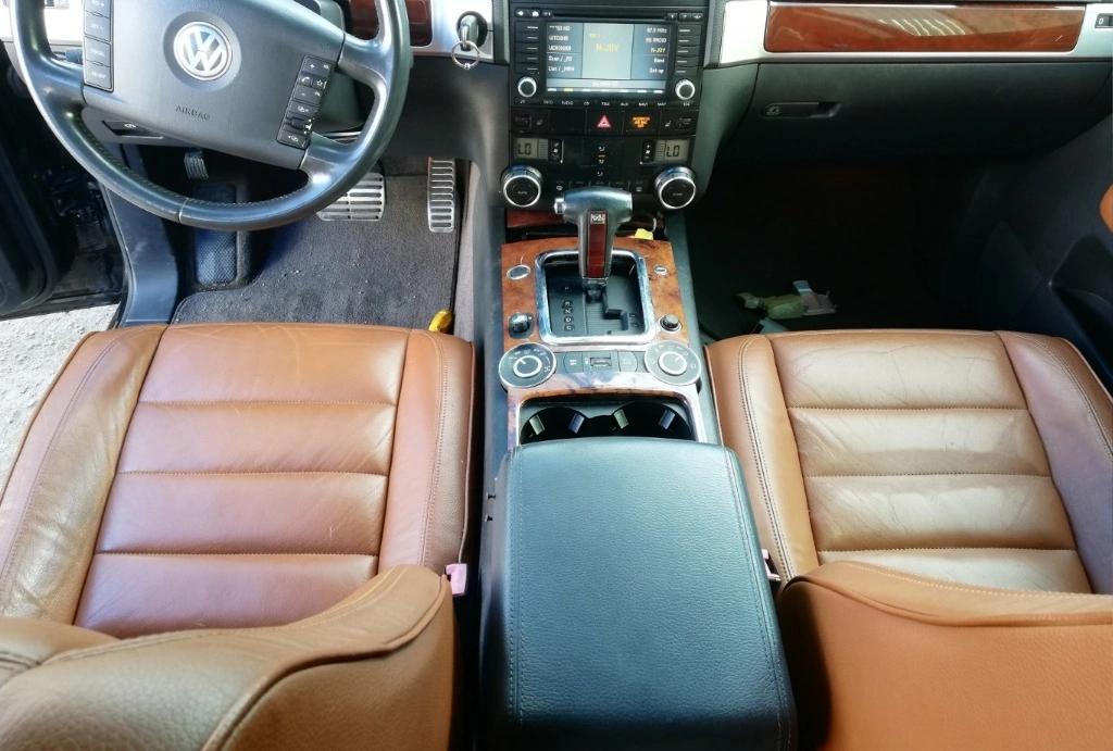 VW Touareg 5.0TDI снимка 8