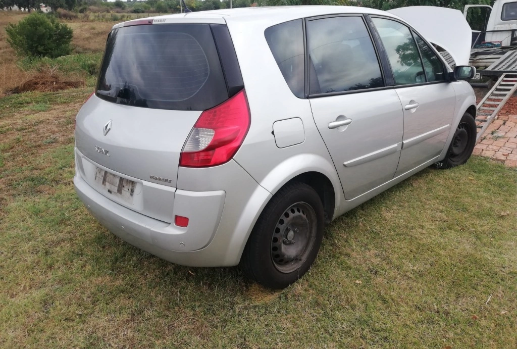 Renault Scenic 1.5CDI снимка 7