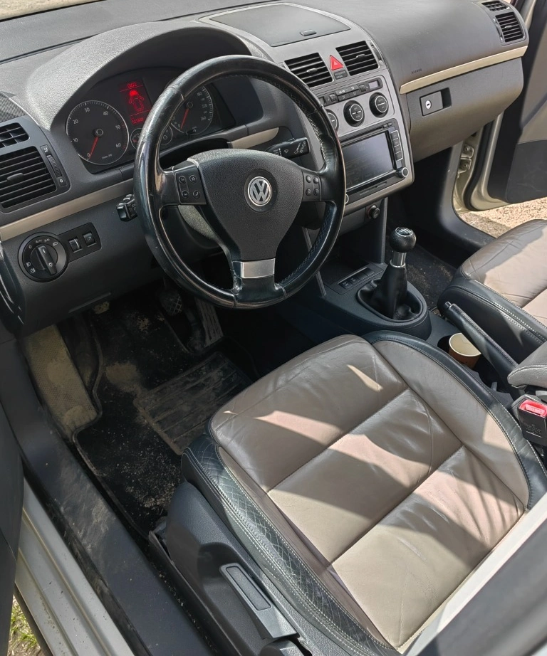 VW Touran 2.0TDI BMM снимка 8