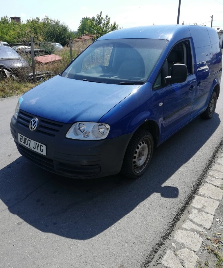 VW Caddy 2.0SDI снимка 4