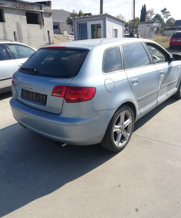 Audi A3 Sportback 2.0TDI снимка 8