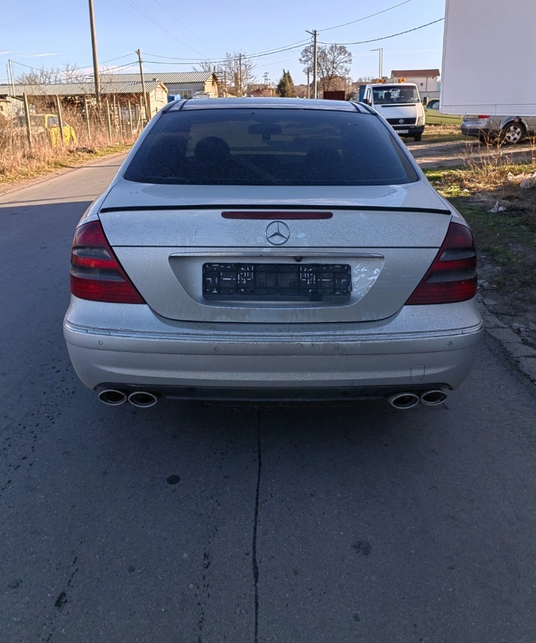 Mercedes-Benz E 270 2.7CDI снимка 5