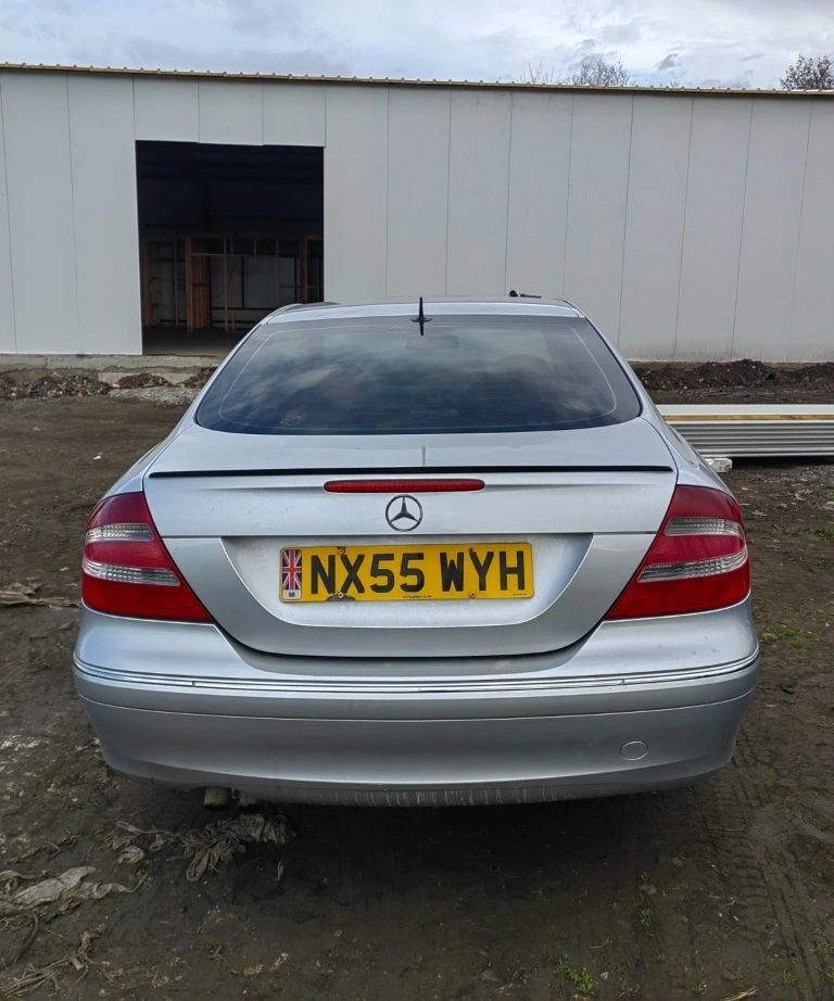 Mercedes-Benz CLK 270 2.7CDI снимка 4