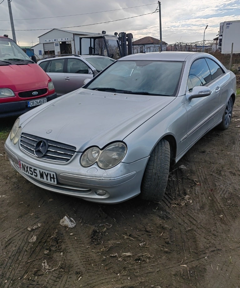 Mercedes-Benz CLK 270 2.7CDI снимка 2