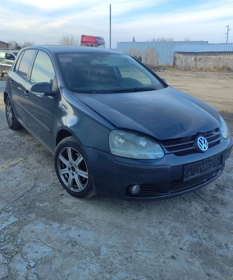 VW Golf 1.9TDI BKC снимка 5
