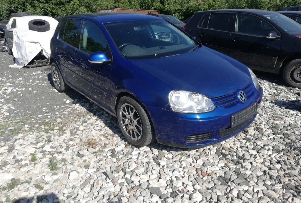 VW Golf 1.6FSI BAG снимка 2