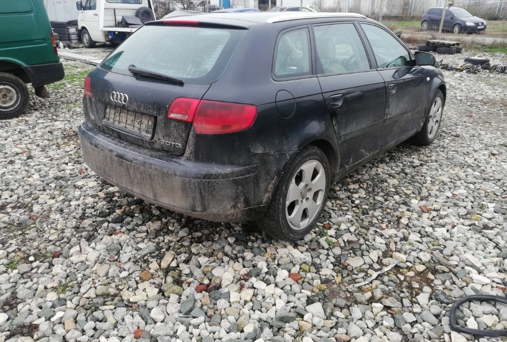 Audi A3 Sportback 2.0TDI BKD снимка 4