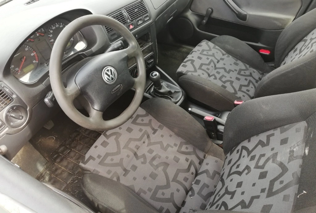 VW Golf 1.4 16v снимка 7