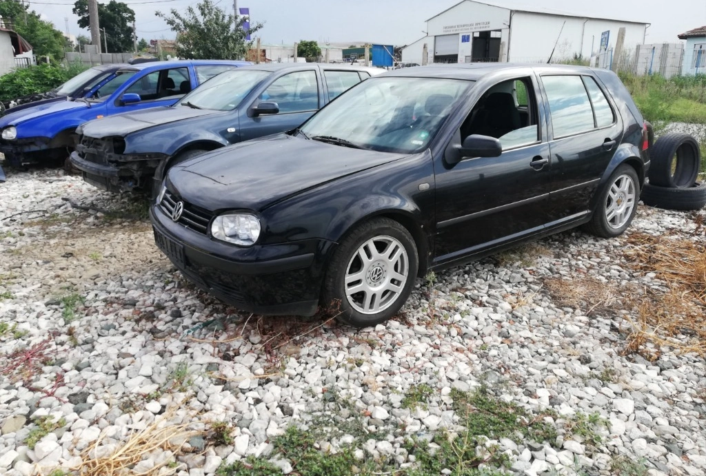 VW Golf 1.4 16v снимка 2