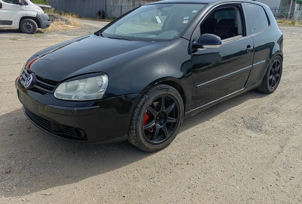 VW Golf 1.6FSI снимка 3