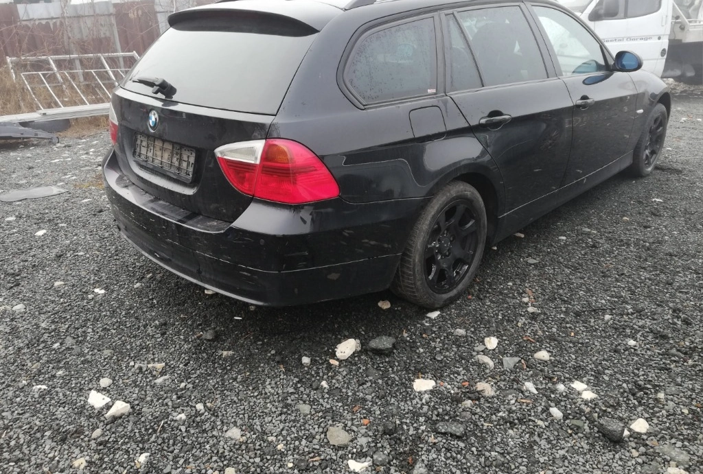 BMW 320 2.0TDI снимка 6