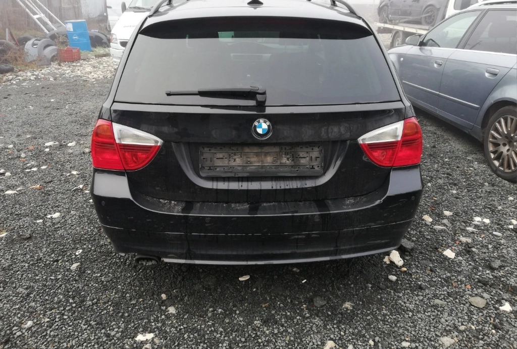 BMW 320 2.0TDI снимка 4