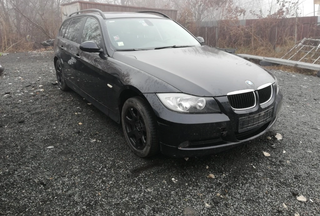 BMW 320 2.0TDI снимка 3
