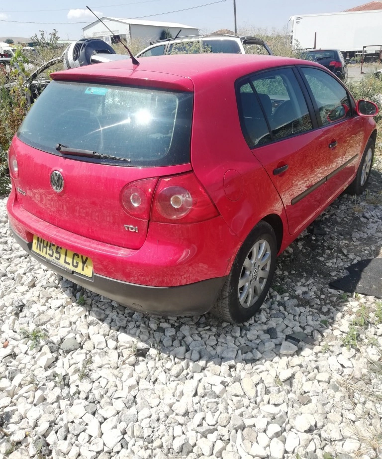 VW Golf 1.9TDI BKC снимка 3
