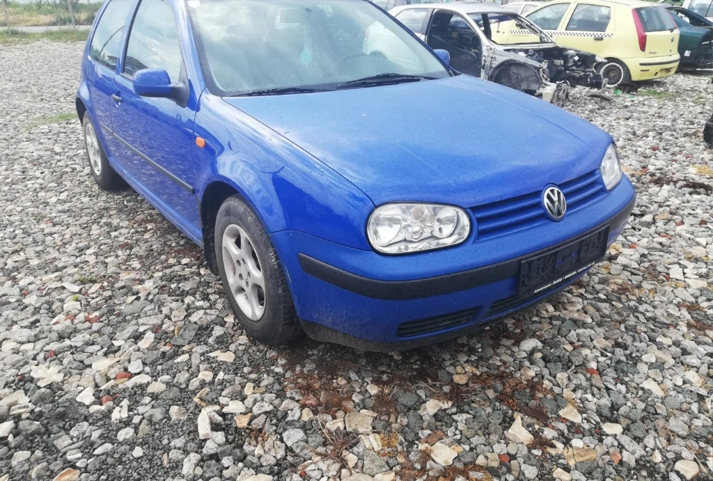 VW Golf 1.6 снимка 3