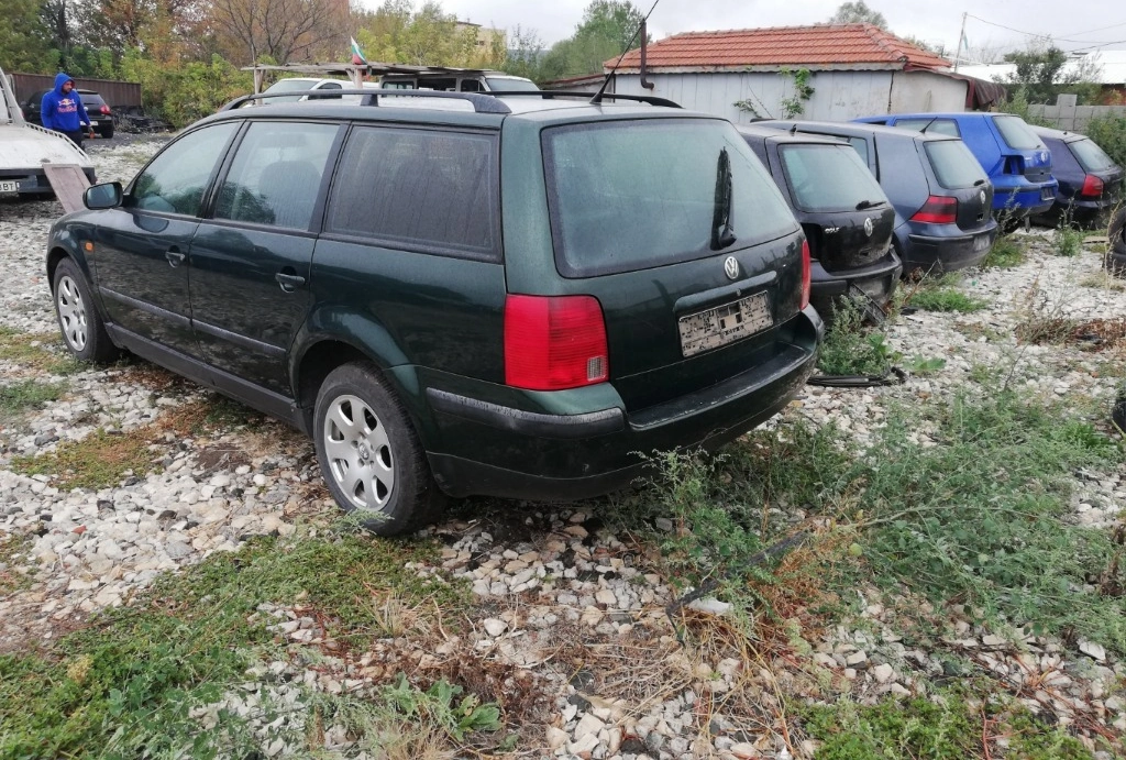 VW Passat 1.9TDI снимка 6
