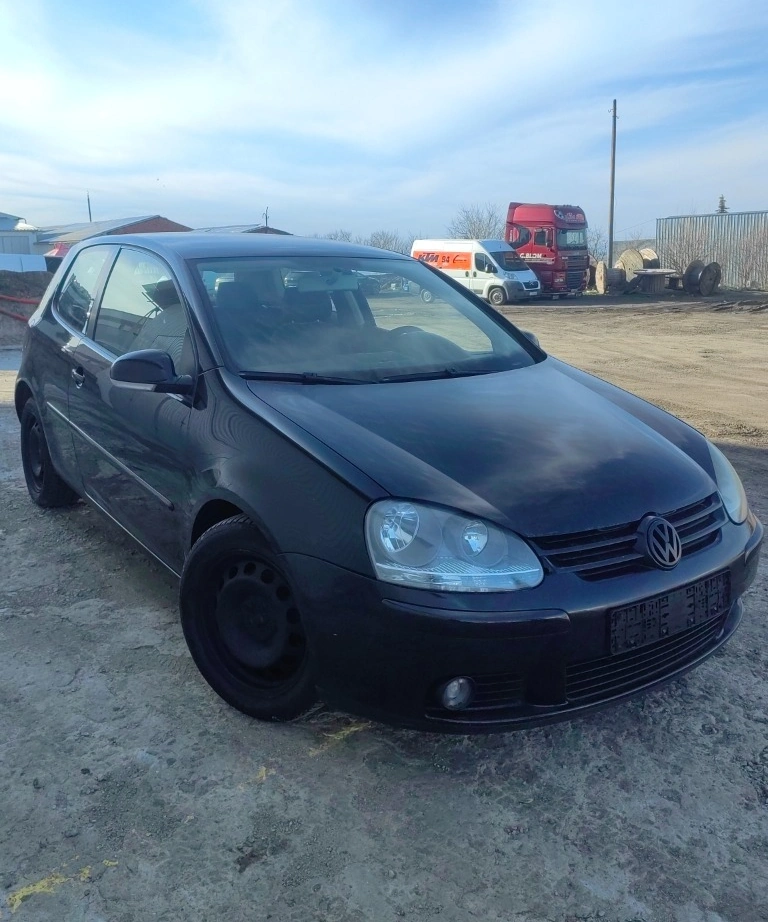 VW Golf 1.6FSI снимка 8