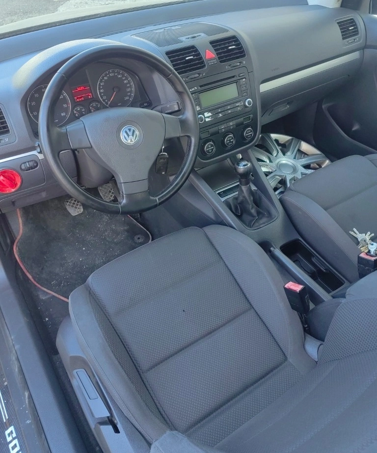 VW Golf 1.6FSI снимка 7