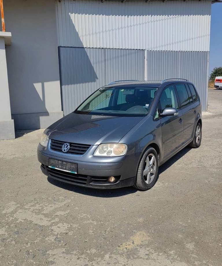 VW Touran 1.9TDI снимка 2