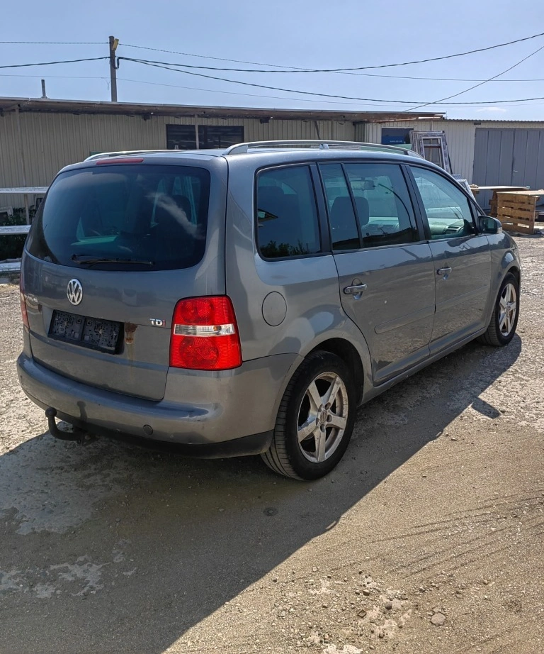 VW Touran 1.9TDI снимка 4