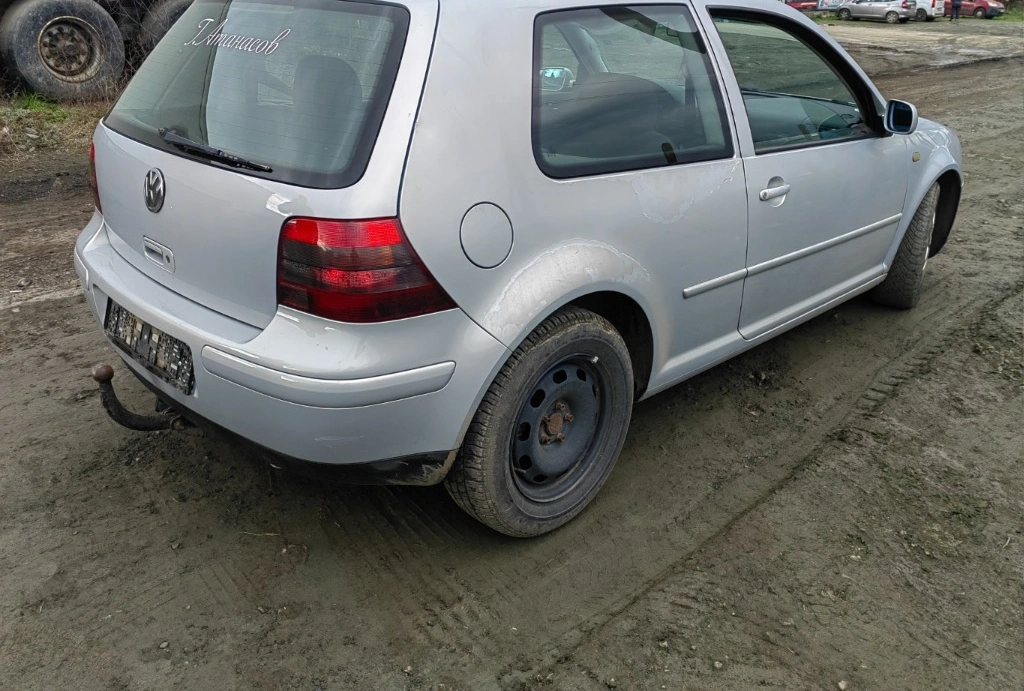 VW Golf 1.6i снимка 6