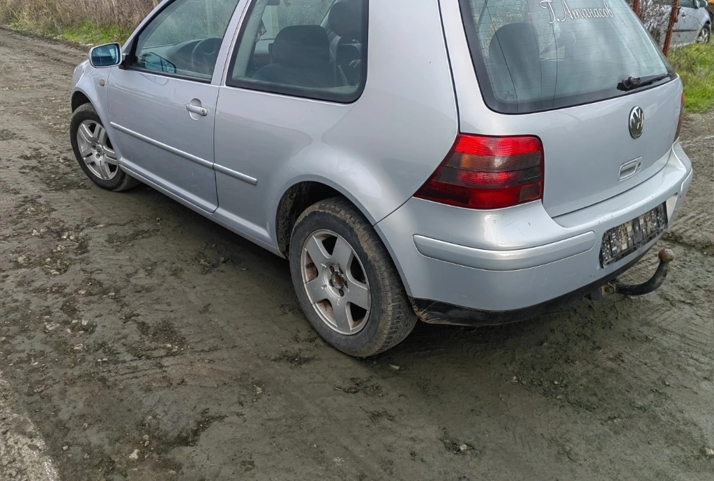 VW Golf 1.6i снимка 4