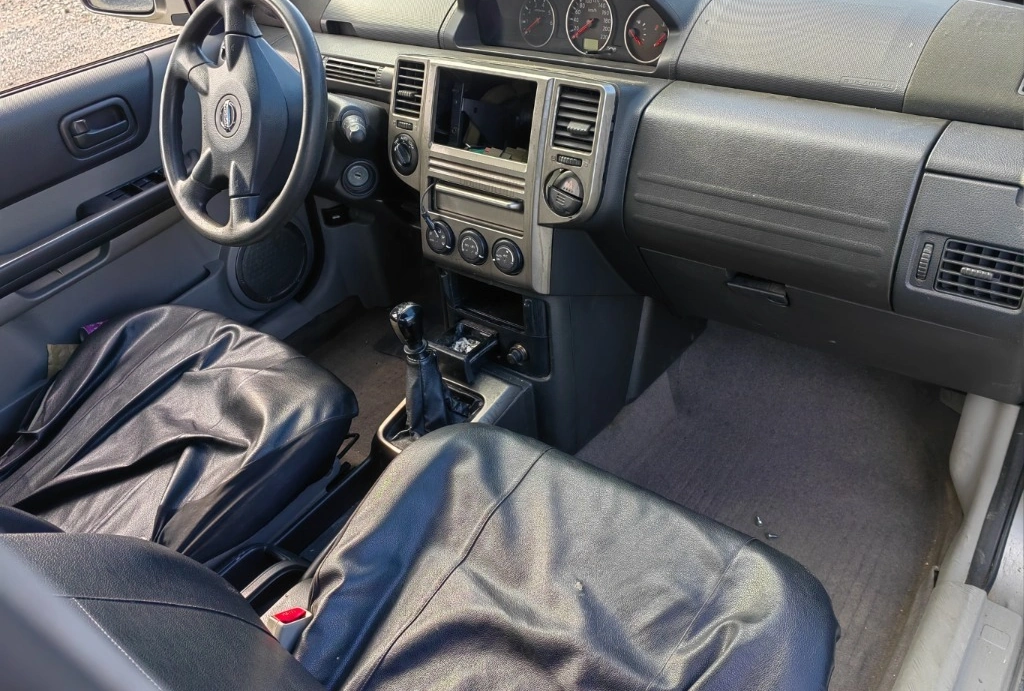 Nissan X-Trail 2.2 снимка 7