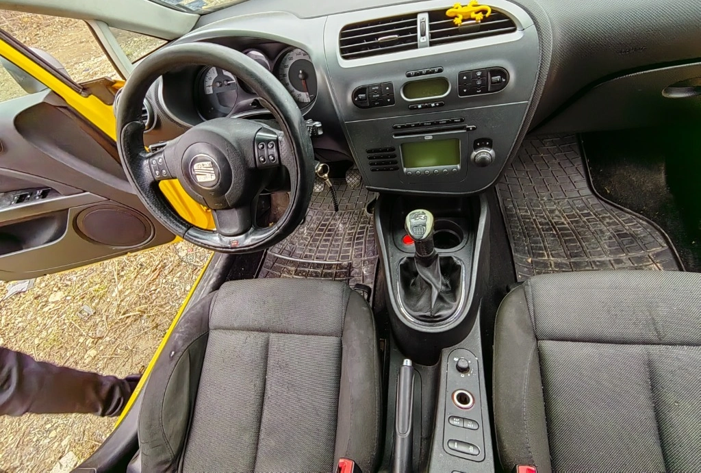 Seat Leon 2.0TDI FR снимка 6