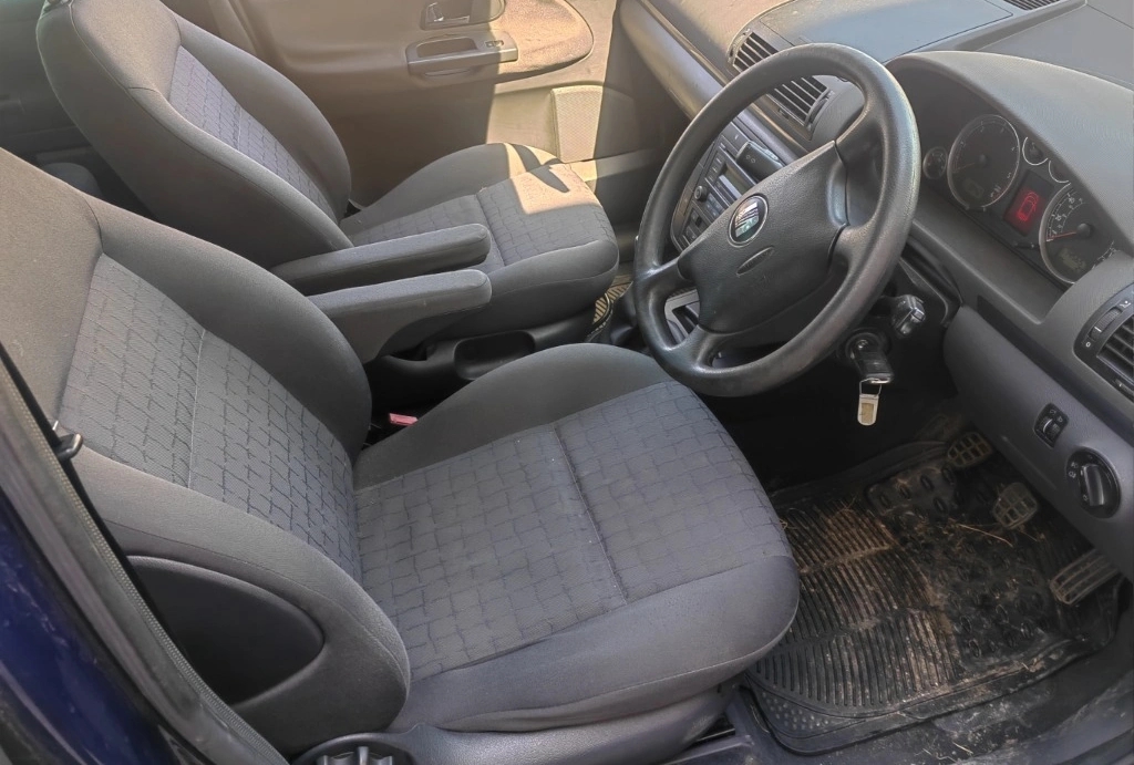Seat Alhambra 2.0TDI снимка 2