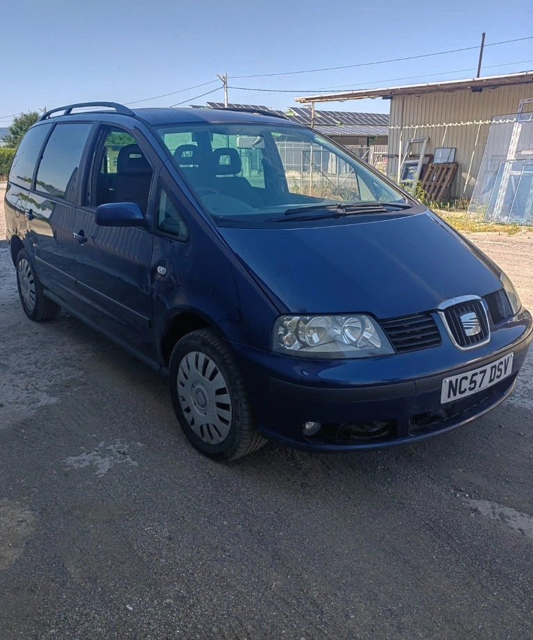 Seat Alhambra 2.0TDI снимка 6