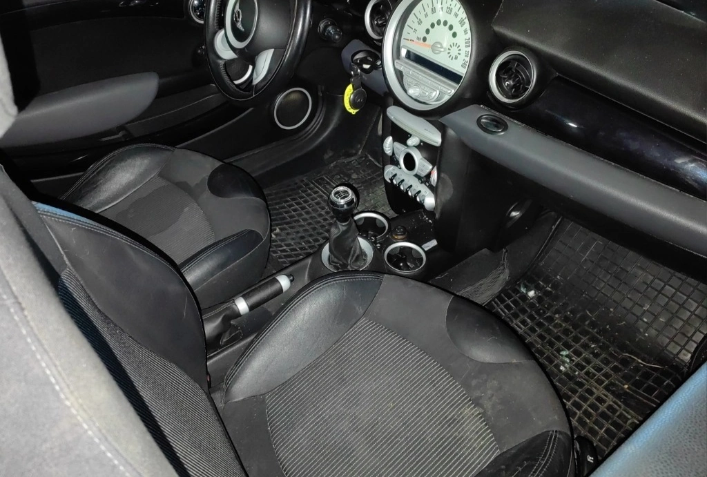 Mini Cooper 1.6 снимка 8
