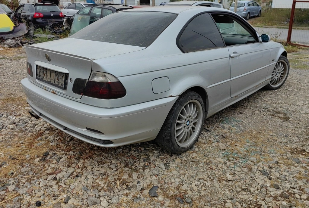 BMW 318 1.8 снимка 4