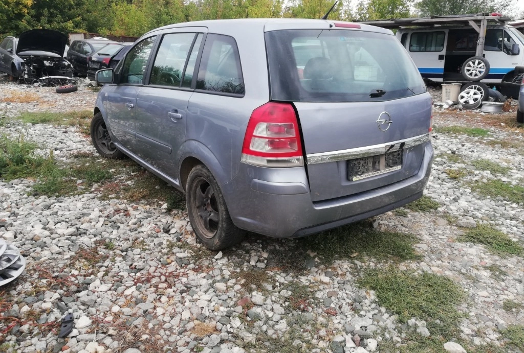 Opel Zafira 1.9CDTI снимка 6