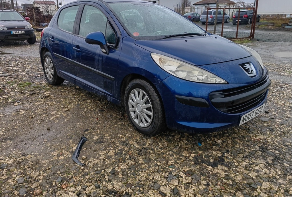 Peugeot 207 1.4HDI снимка 2