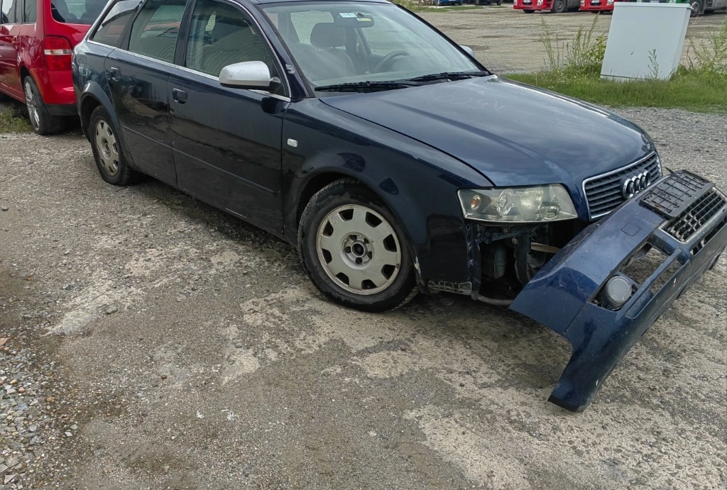 Audi A4 1.9TDI снимка 5