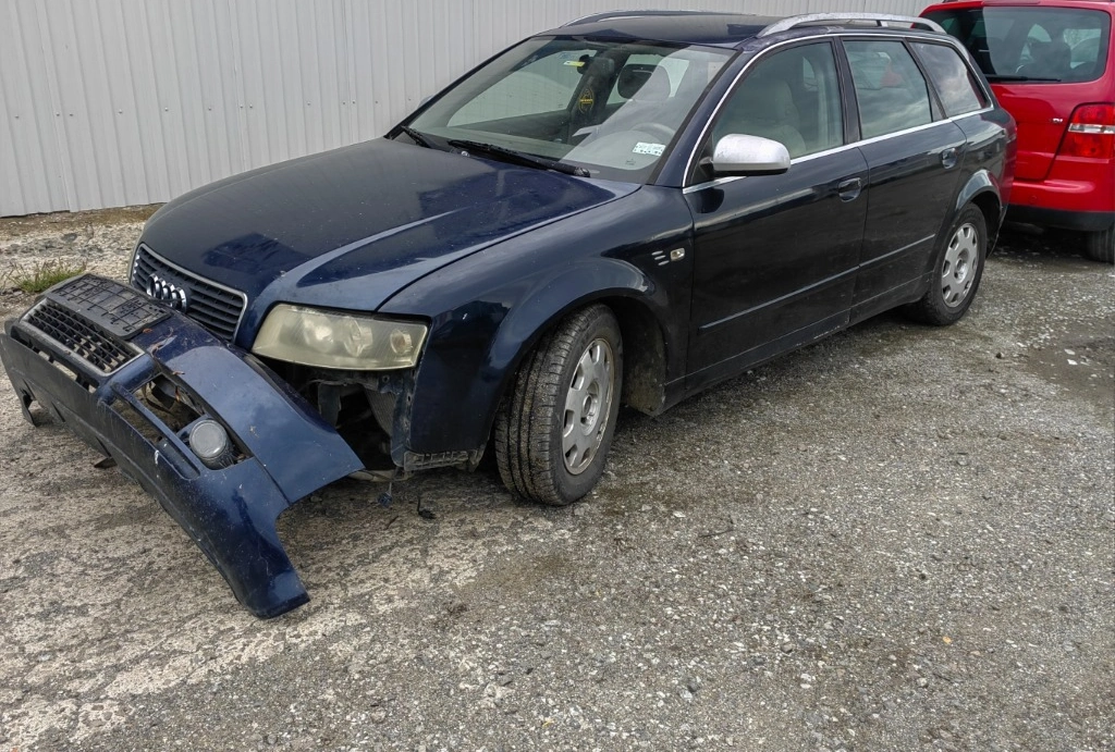 Audi A4 1.9TDI снимка 4