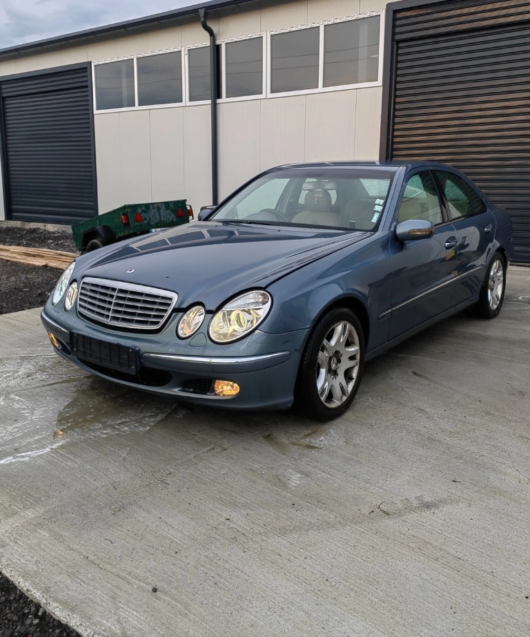 Mercedes-Benz E 220 2.2CDI 646 снимка 3