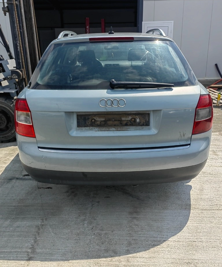 Audi A4 1.9tdi 131 снимка 8