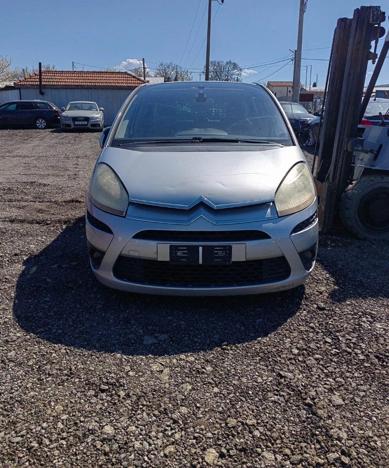 Citroen C4 Picasso 1.6hdi снимка 3
