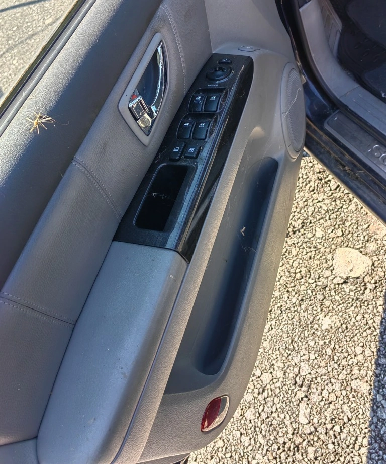 Kia Sorento 2.5 снимка 8