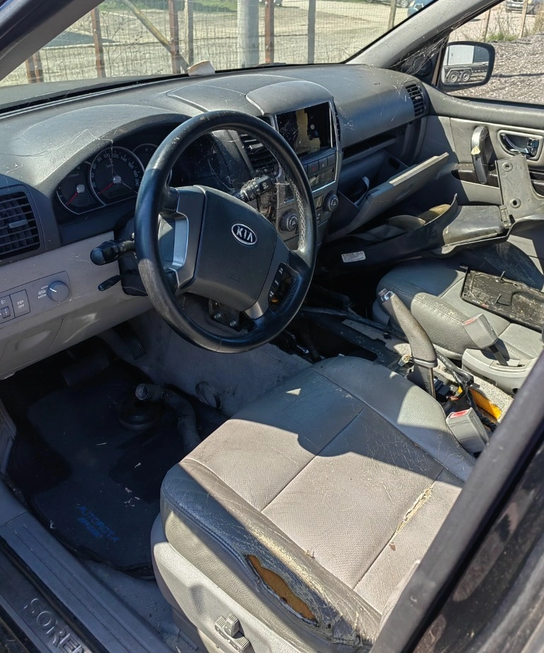 Kia Sorento 2.5 снимка 6