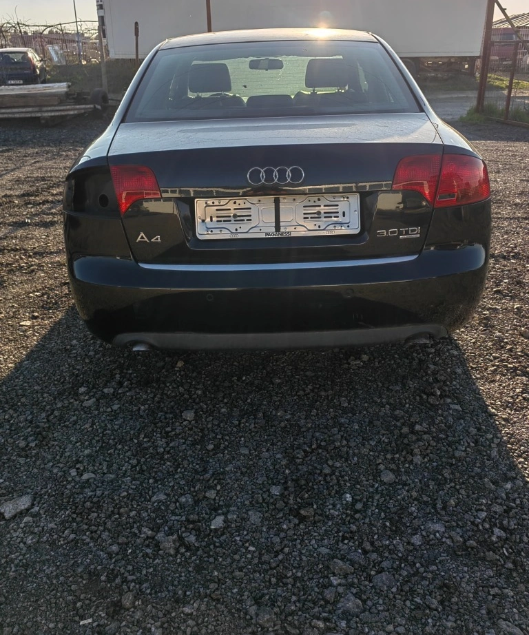 Audi A4 3.0TDI 233 снимка 2
