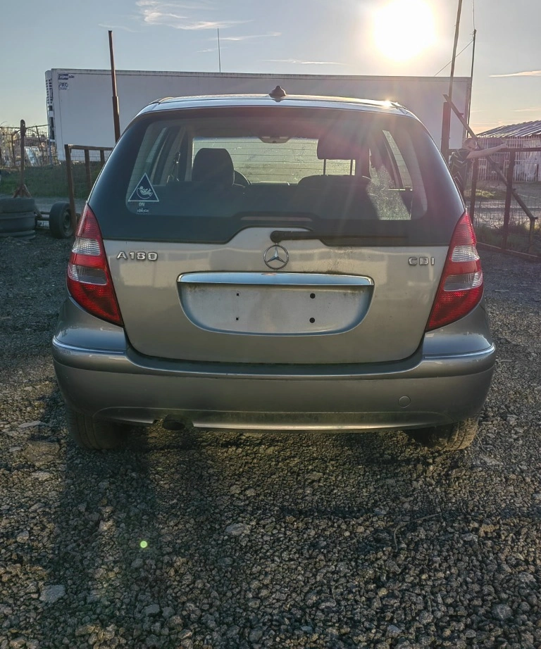 Mercedes-Benz A 180 A180 CDI снимка 2